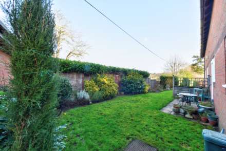 Property For Sale War Memorial Place, Henley On Thames