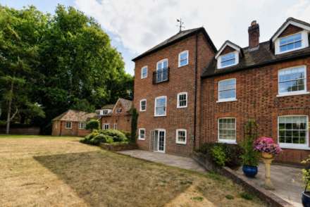 Bolney Road, Henley-On-Thames, Image 1