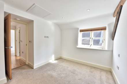 St Marys Court, Market Place, Henley-On-Thames, Image 6