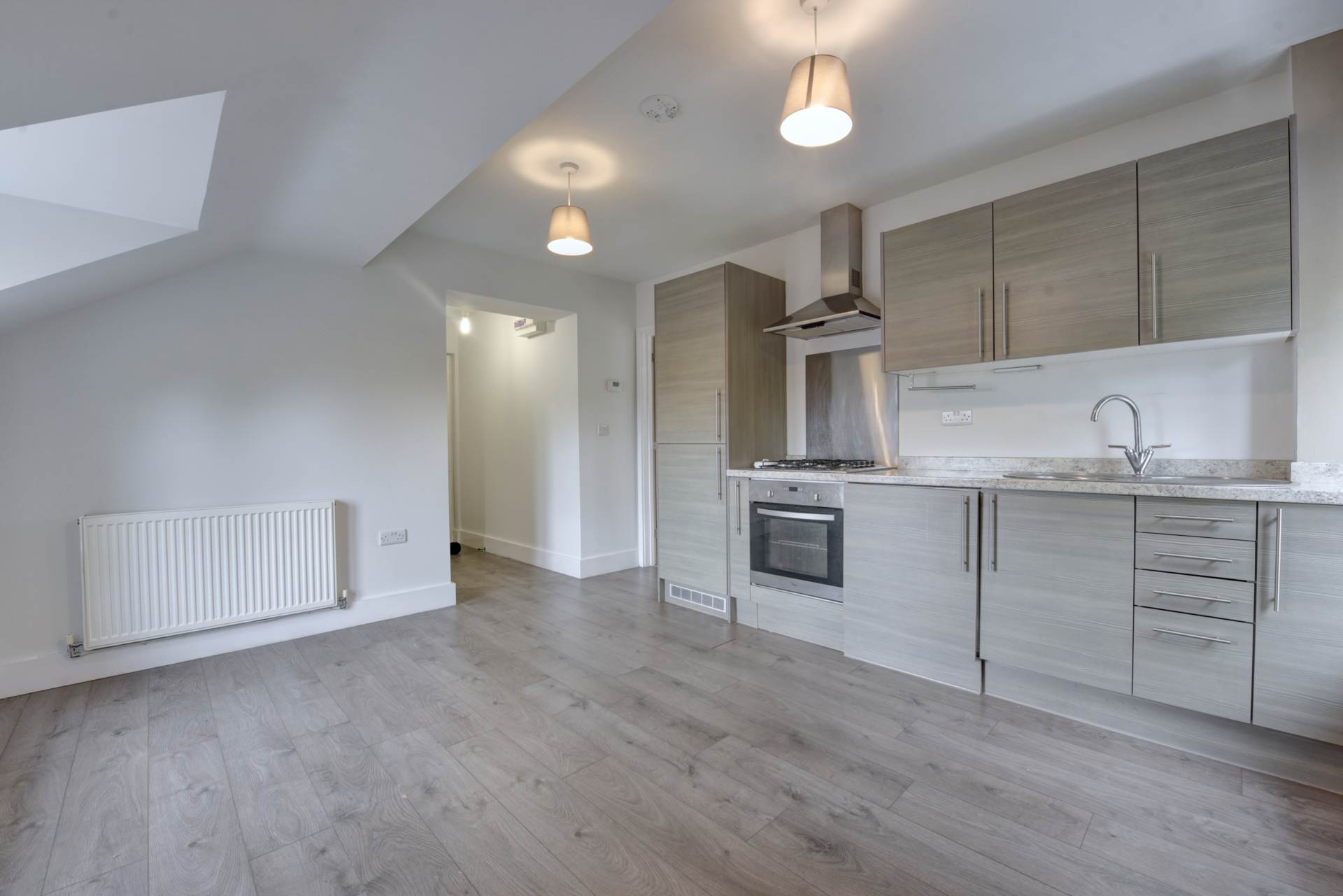 Deanfield Avenue, Henley-On-Thames, Image 3