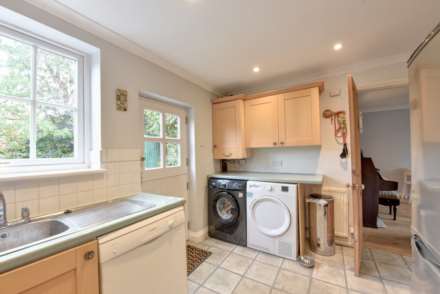Newtown Gardens, Henley-On-Thames, Image 4