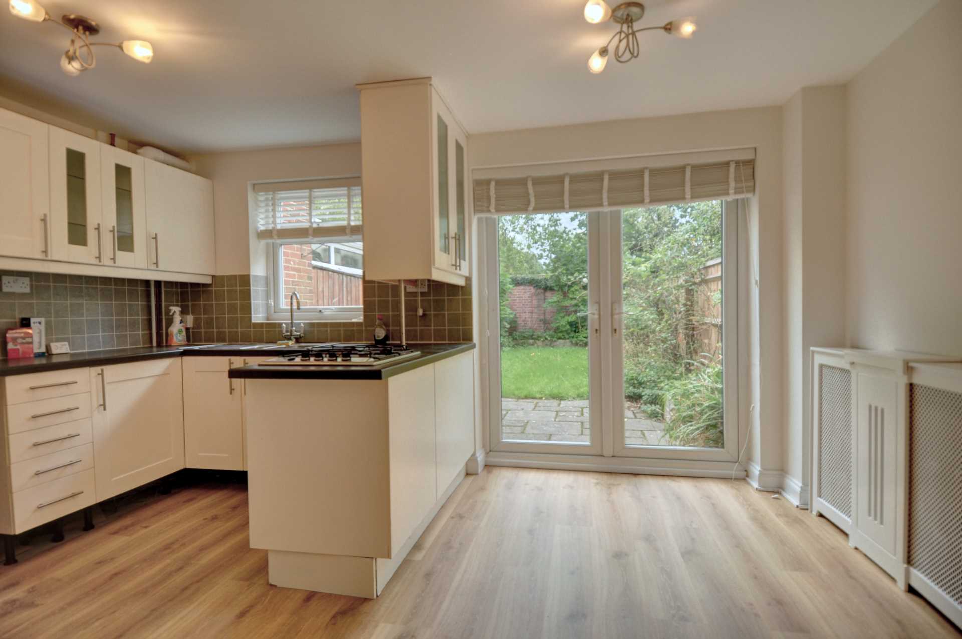 Periam Close, Henley-On-Thames, Image 5
