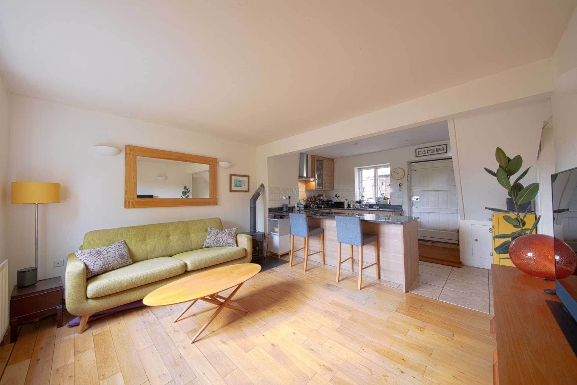 Bacres Farm Cottage, Henley On Thames, Image 2