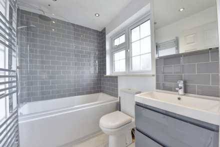 Brill Close, Marlow, Image 20