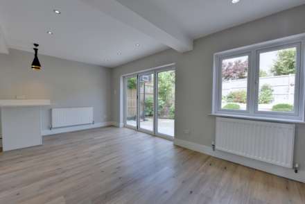 Brill Close, Marlow, Image 3