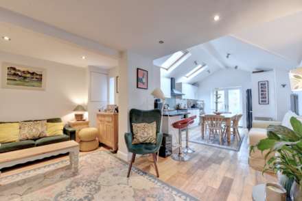 The Close, Henley On Thames, Image 2