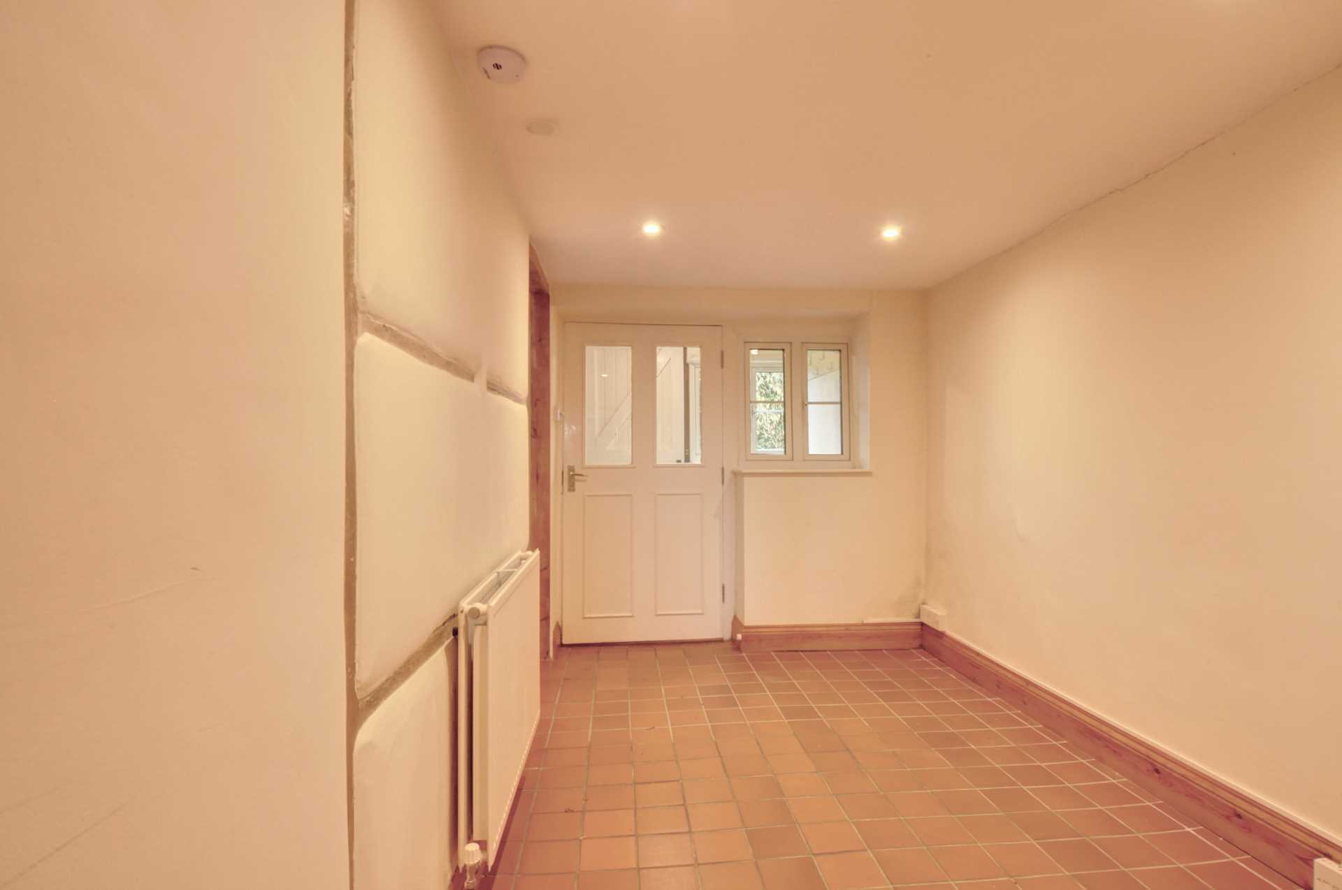 Greenwood Cottages, Rockwell End, Image 3