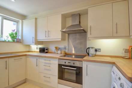 Adam Court, Henley On Thames, Image 2