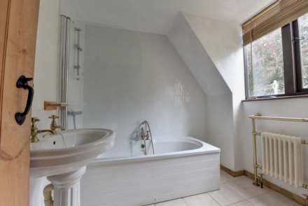 Bradley Road, Henley-On-Thames, Image 11