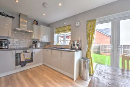 Stokes Grove, Hanslope, Image 1