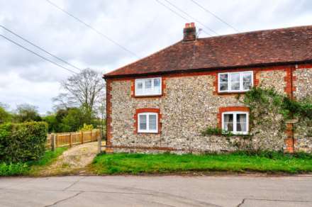 Property For Rent Greenwood Cottages, Rockwell End, Henley On Thames