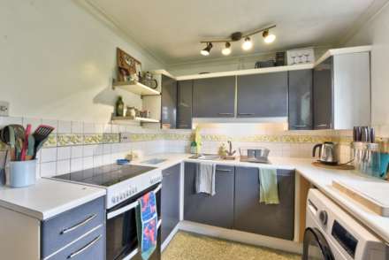 Leaver Road, Henley-On-Thames, Image 4