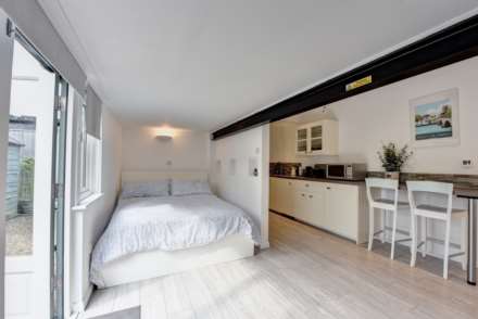 Oakfield Cottage, Lower Shiplake, Image 6