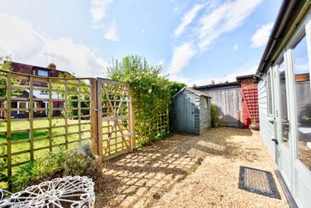 Oakfield Cottage, Lower Shiplake, Image 8
