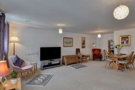 Albert Court, Henley On Thames, Image 3