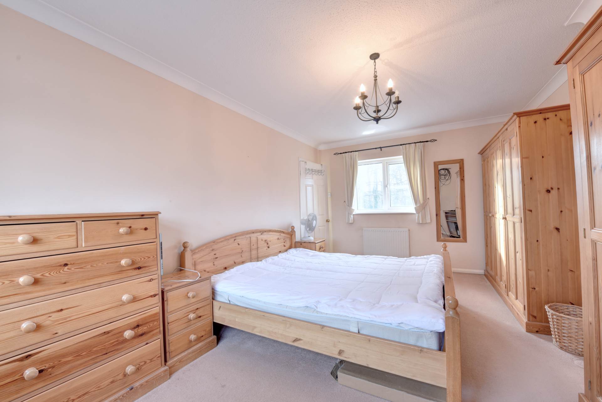 Gainsborough Crescent, Henley On Thames, Image 9