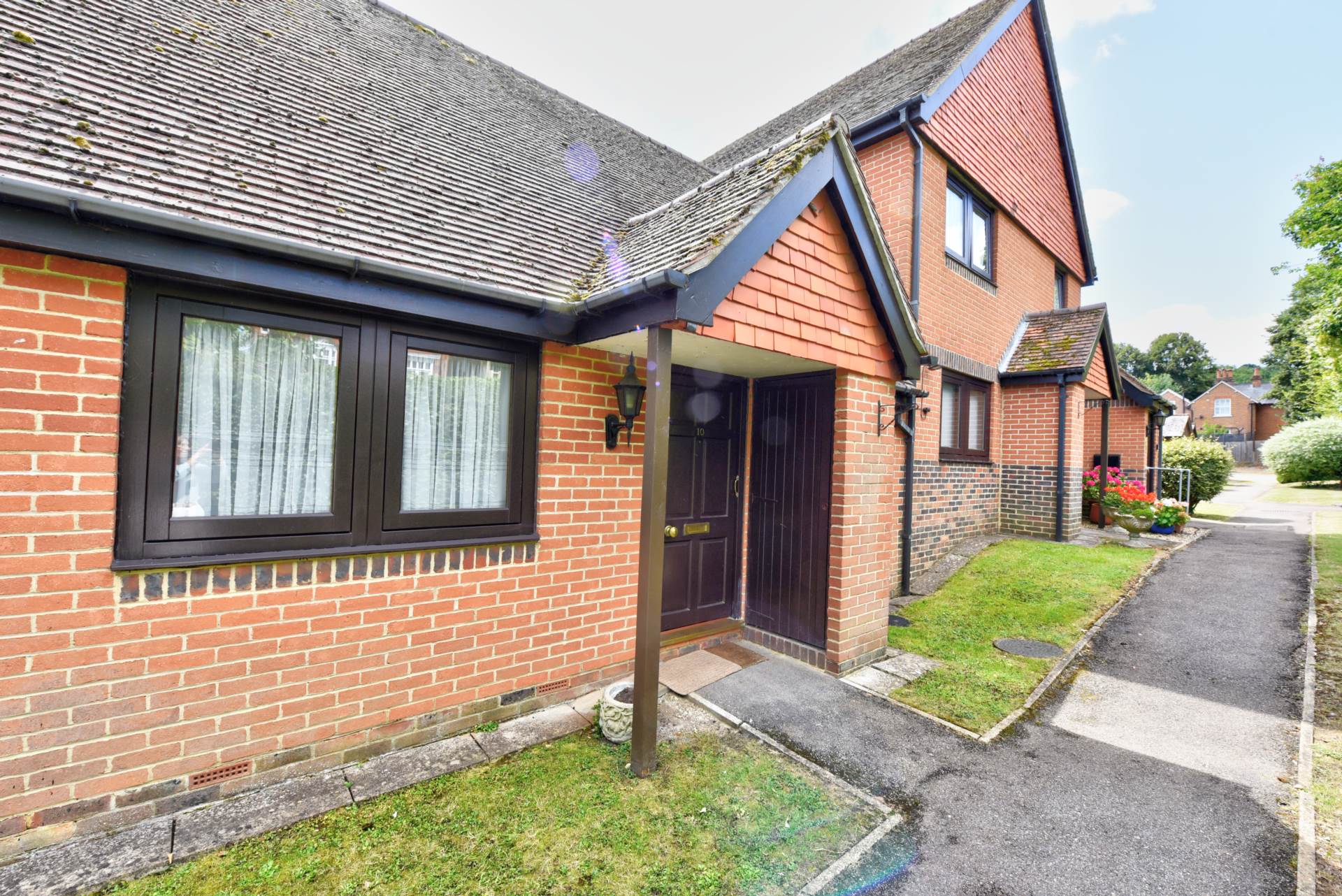 Victoria Court, Henley On Thames, Image 9