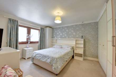 Victoria Court, Henley On Thames, Image 5