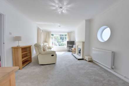 Marlow Bottom, Marlow Bottom, Image 4