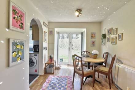 Tilebarn Close, Henley On Thames, Image 3