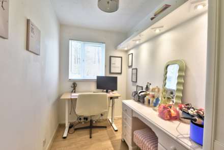 Tilebarn Close, Henley On Thames, Image 7