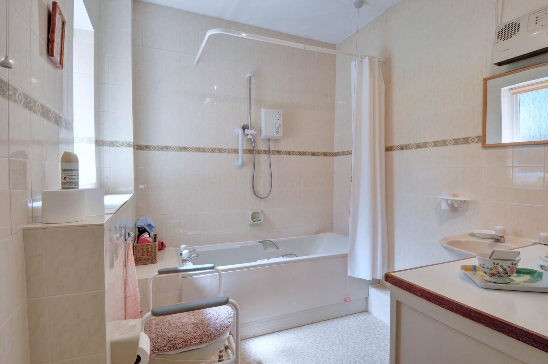 War Memorial Place, Henley On Thames, Image 7