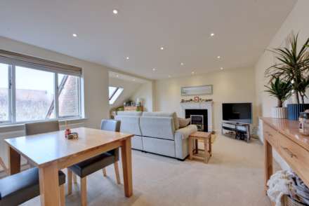 Adam Court, Henley On Thames, Image 4