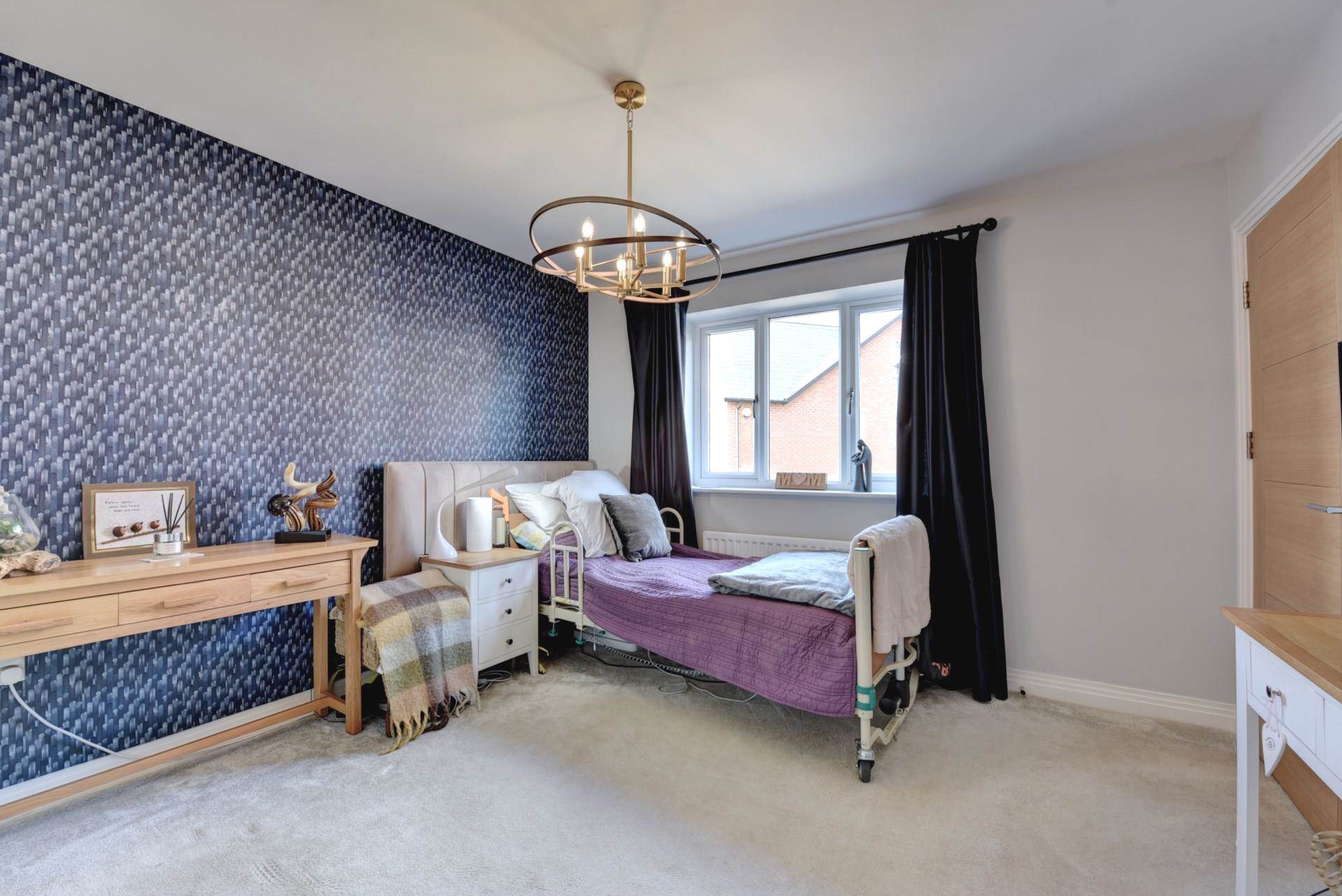 Barnsletts, Highlands Park, Rotherfield Greys, Image 9