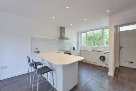 Upton Close, Henley On Thames, Image 4