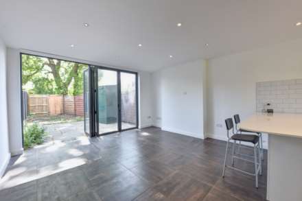 Upton Close, Henley On Thames, Image 5
