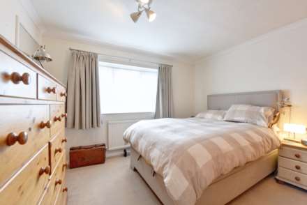 Gainsborough Crescent, Henley On Thames, Image 6