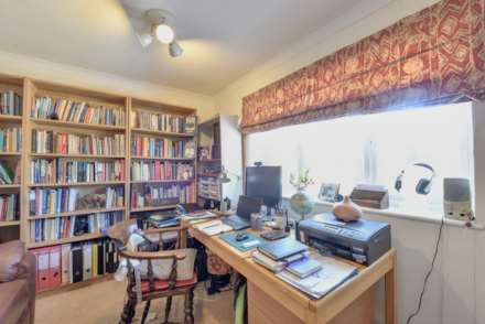 Gainsborough Crescent, Henley On Thames, Image 8