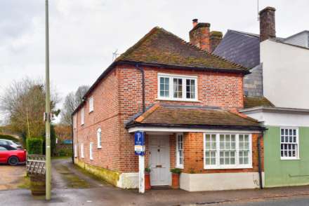 High Street, Nettlebed, Image 15