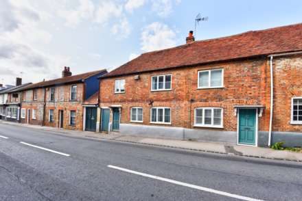 High Street, Nettlebed, Image 12