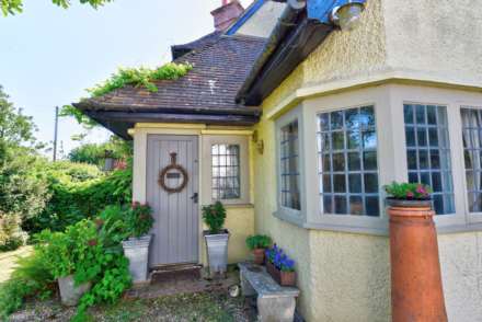 Wyfold Cottages, Wyfold, Image 2