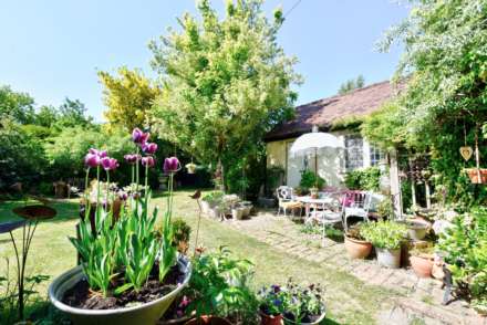 Wyfold Cottages, Wyfold, Image 6