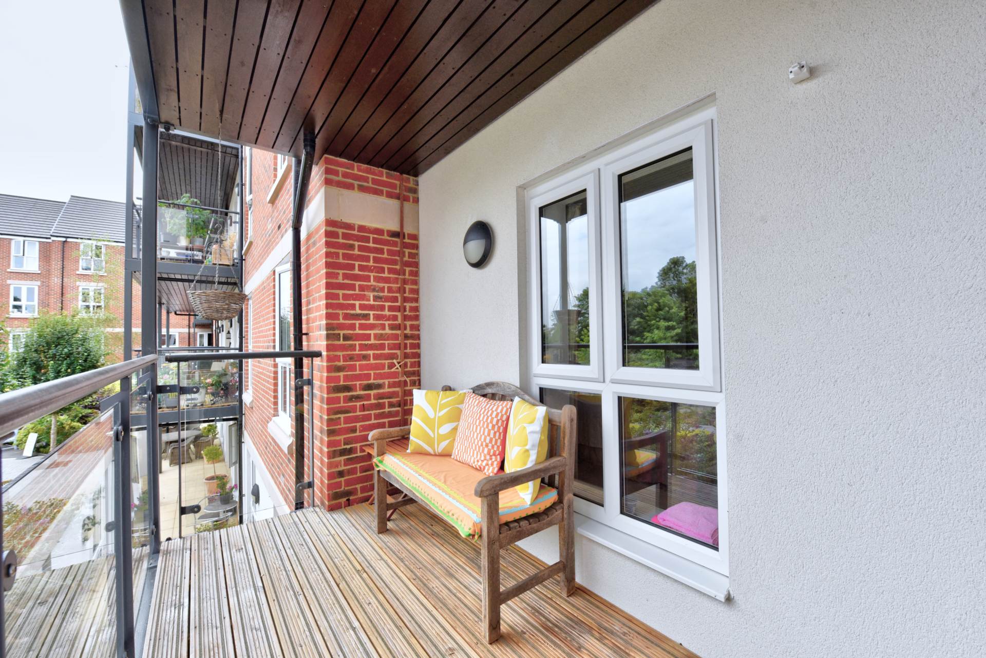 Albert Court, Reading Road, Image 10