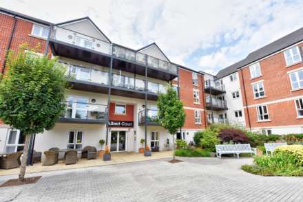 Albert Court, Reading Road