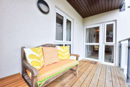 Albert Court, Reading Road, Image 9