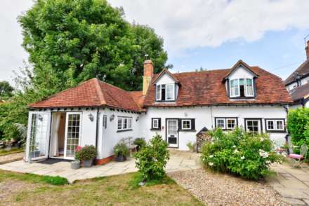 Stoke Row Road, Henley On Thames, Image 1
