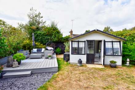 Stoke Row Road, Henley On Thames, Image 16