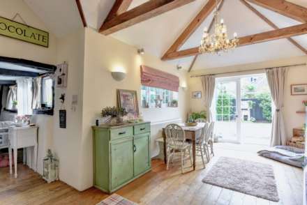 Stoke Row Road, Henley On Thames, Image 4