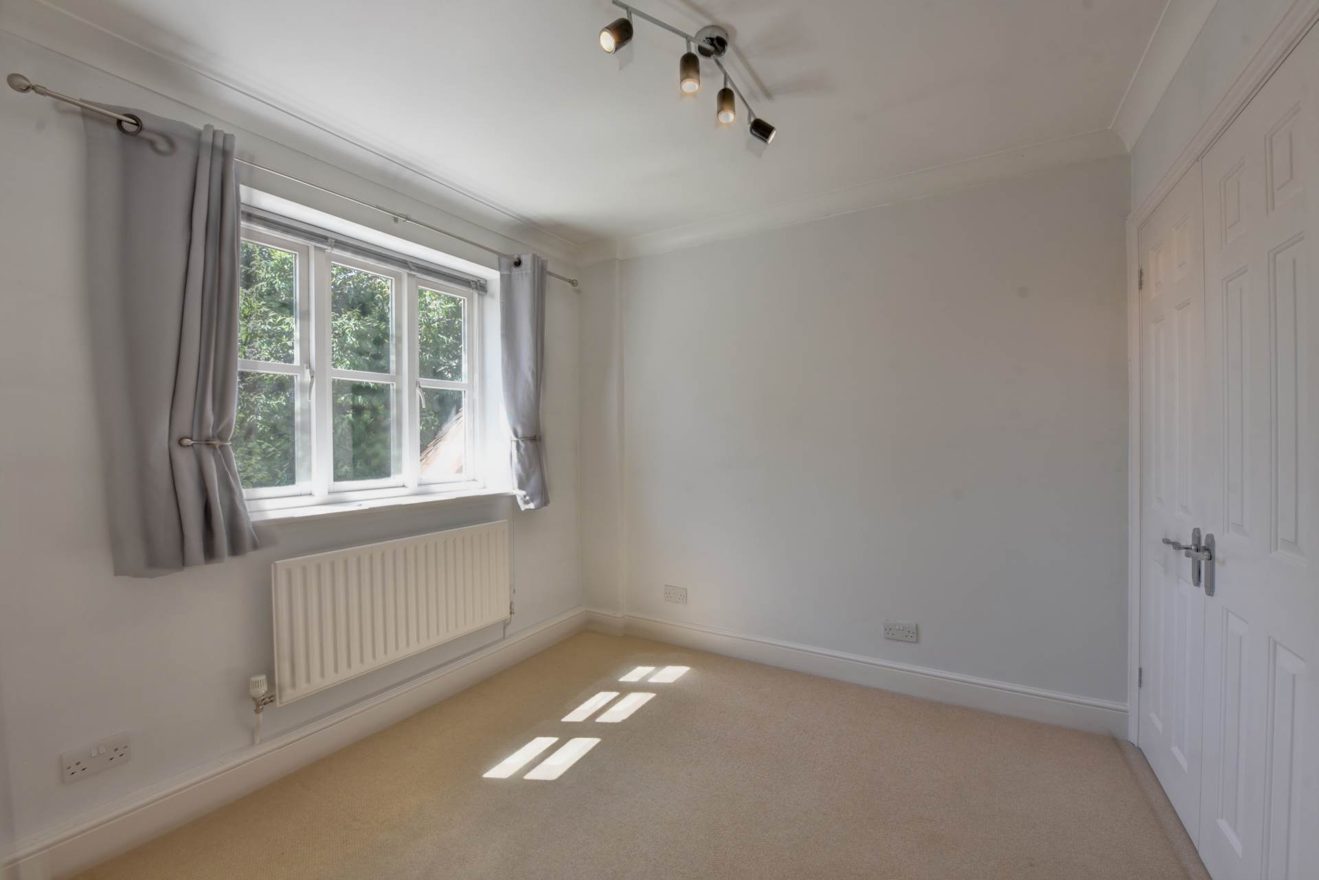Horsepond Road, Gallowstree Common, Image 14