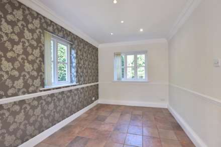 Horsepond Road, Gallowstree Common, Image 5