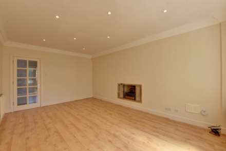 Horsepond Road, Gallowstree Common, Image 7