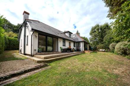 Cookham Dean Bottom, Cookham, Image 15