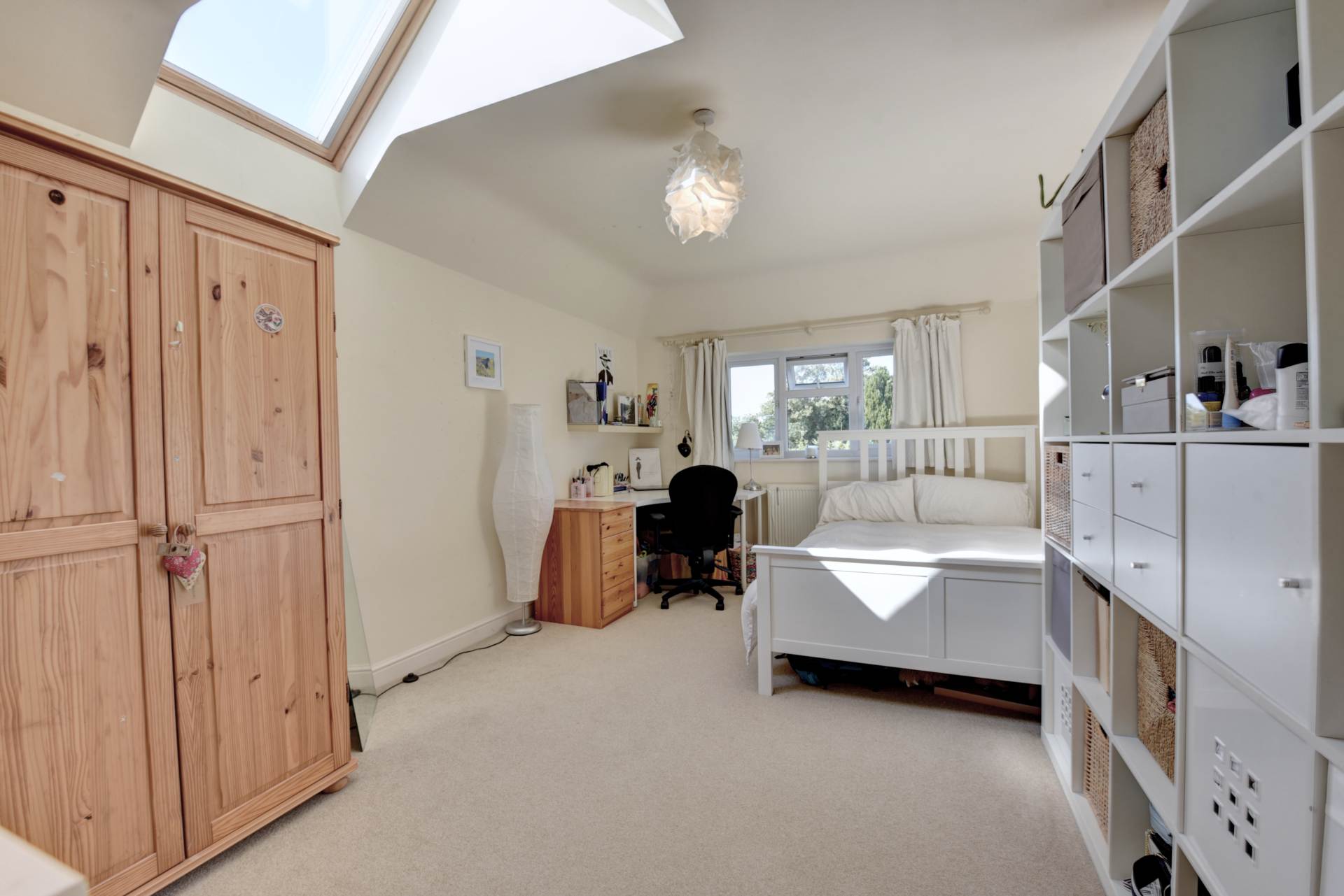 Shiplake Cross, Schoolfields, Image 9
