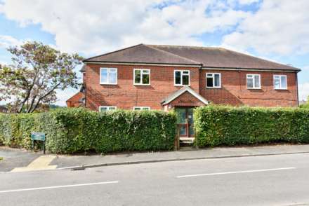 2 Bedroom Flat, Whyteladyes Lane, Maidenhead