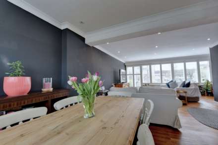 Rookery Court, Marlow, Image 4