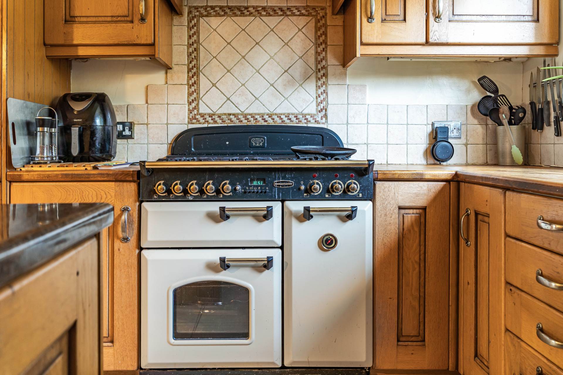 Mundaydean Lane, Marlow, Image 3